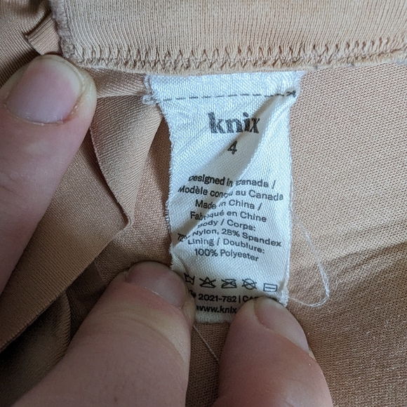 Size 4 (old sizing and style) WingWoman Knix wireless bra - Picture 4 of 5